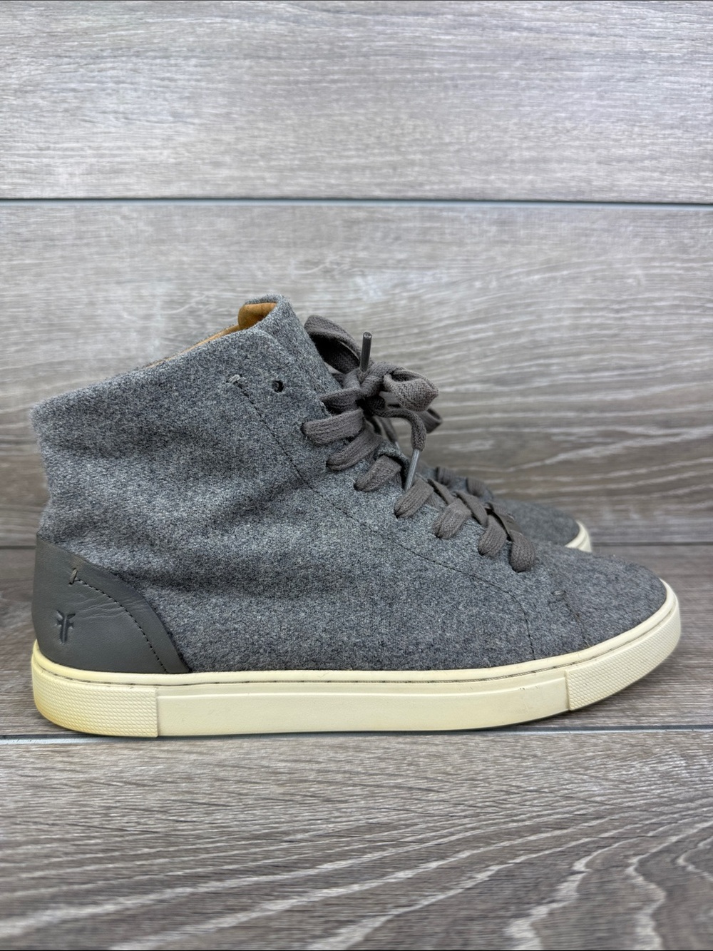 Frye Ivy Hi-Top Women’s Sz 8.5M Gray Wool Blend Lace Up Fashion Sneakers 3470477